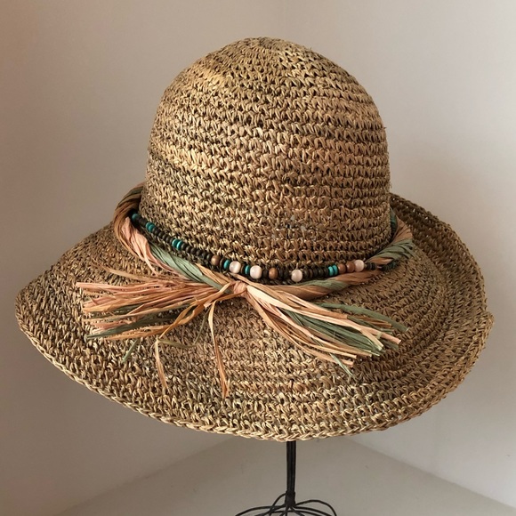 Accessories - J Hats - Straw w/Beads & Straw Decor